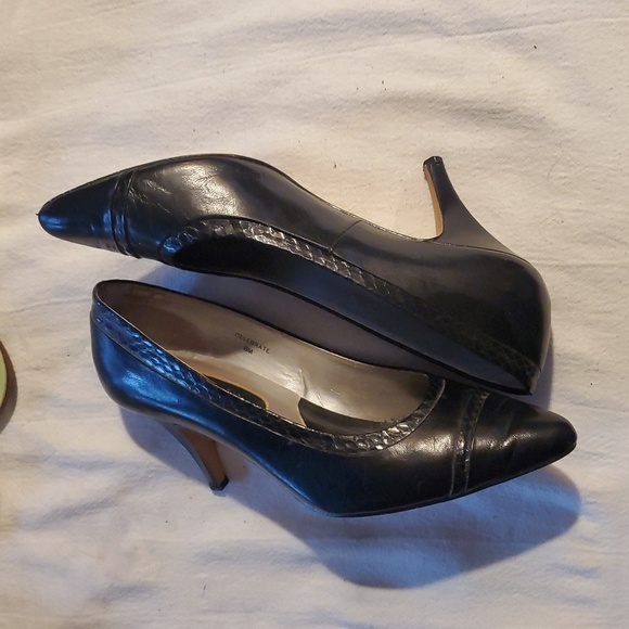 Gloria Vanderbilt Vintage Black Celebrate Sz. 8 Heels Classic Design - Picture 2 of 9